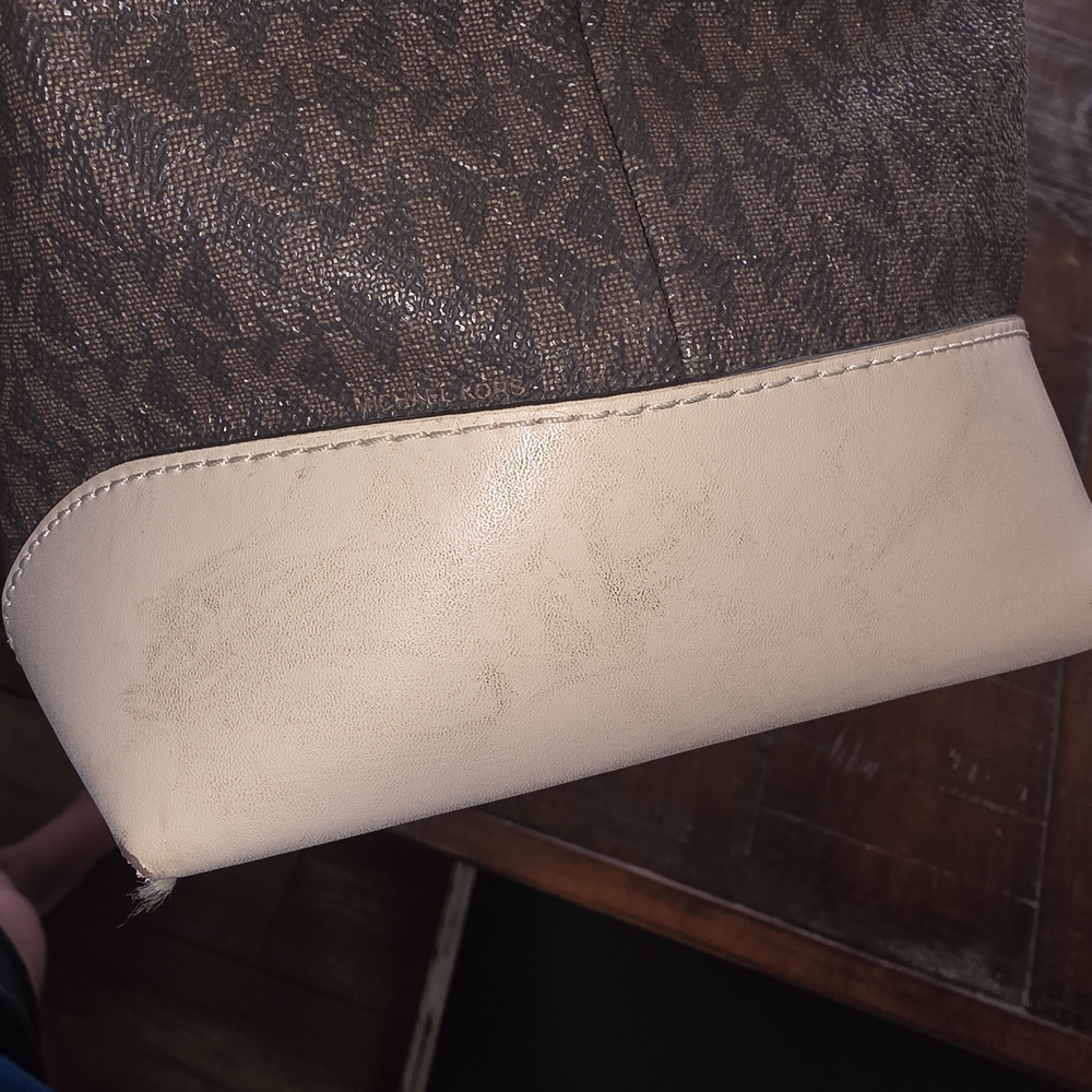 Michael Kors Gray and Pink Tote Bag Set - Picture 8 of 8